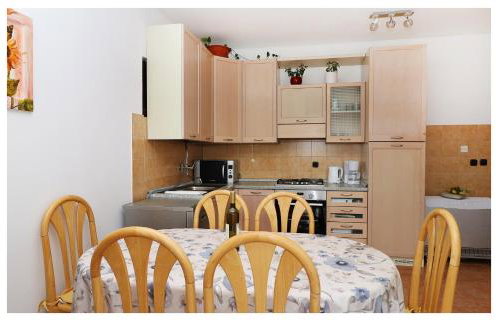 Apartmani Petra - Photo 13