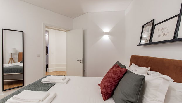 Duque Flat - AC & Balcony by LovelyStay - Foto 5, Quarto