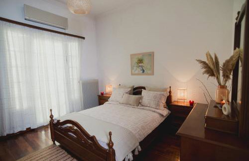 The House Around The Corner - Photo 4