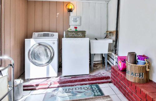 Stunning Monterey Home with Views Right on the Bay! - Foto 20