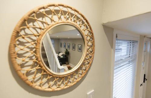 'Weston House' Newly Renovated Family and Workspace Business Cosy Home in Runcorn, Cheshire ENTIRE HOUSE - Foto 26