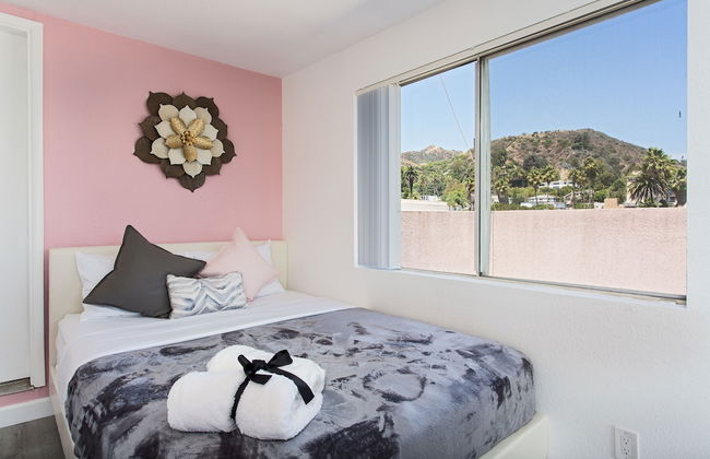 Luxurious 2BD & Den Hollywood Apartment - Foto 29