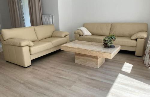 Edles Apartment in Hanau mit Balkon und Freisitz, Pkw-Stellplatz - Foto 8