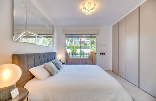 Luxury 5-Bedroom Townhouse in Puente Romano - Foto 52