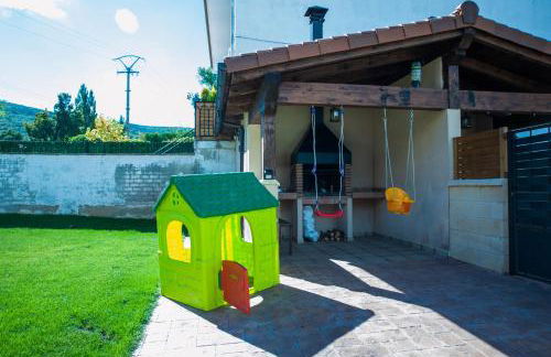 Los Robles II - Photo 4