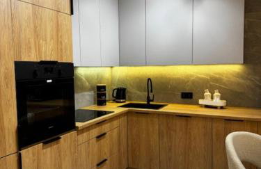 Family & Business Apartments PREMIUM No1 - 1 Bedroom with Private Jacuzzi, Balcony, Parking - Photo 28
