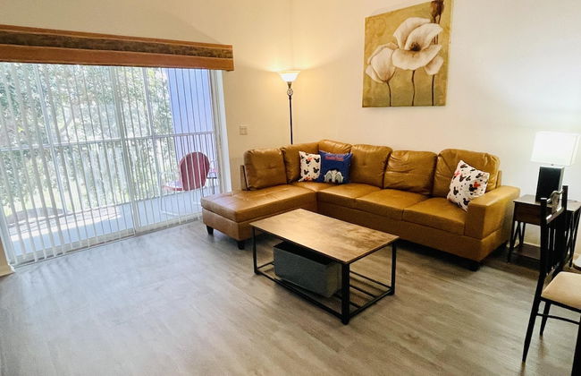 Huge Screened Patio That Overlooks Lake Buck, Near Famous Attractions!! - Foto 2