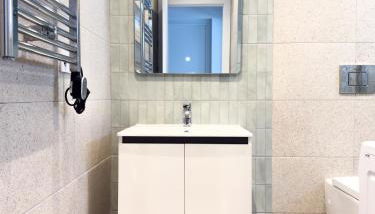 110 - Beachside Renovated 1BR apt 5 min from Beach - Photo 4