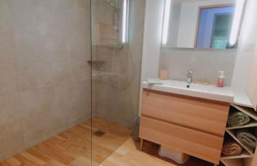 Rez de Jardin appartement T3 76 m2 6 personnes - Foto 3