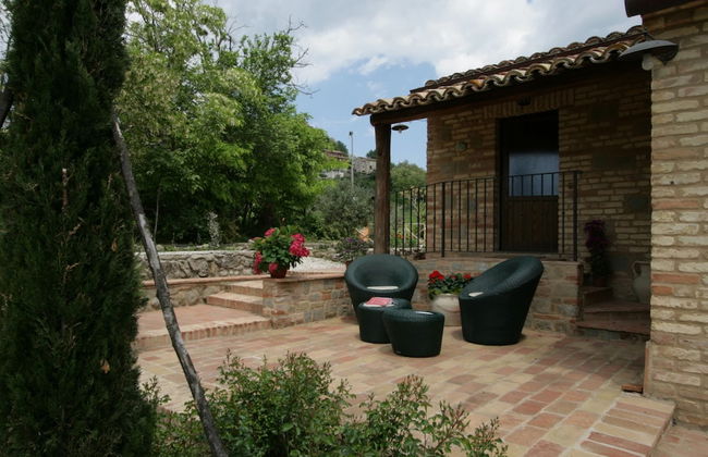 Holiday Home in Pontano With Garden - Foto 20