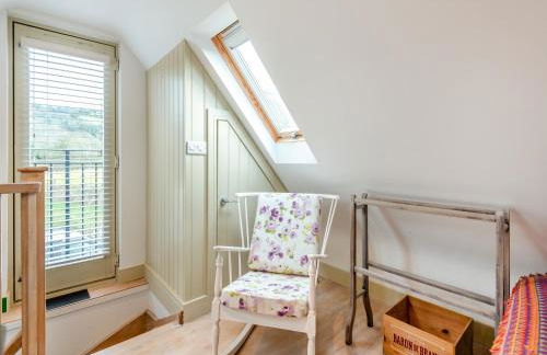 The Studio - Photo 11