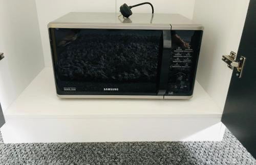 Penthouse Suite, Sea View, Close to Shops, Beach and Train - Foto 24