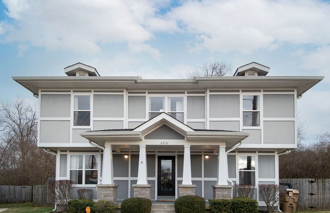 Madison Manor - Foto 1