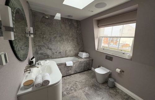 Luxury 4 Bedrooms 5 Baths 2 Receptions Family House with Garden Chelsea - Foto 36