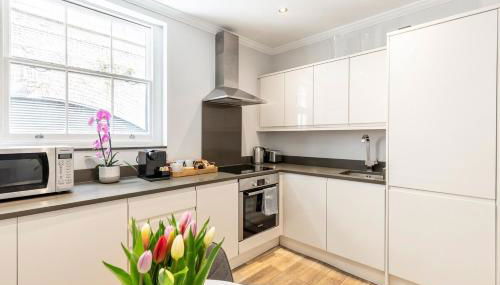 Spacious and Stylish Apartment Trafalgar Square - Foto 5, stove, dishwasher, toaster