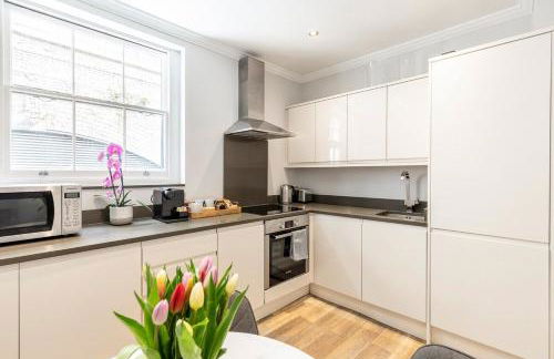 Spacious and Stylish Apartment Trafalgar Square - Foto 5