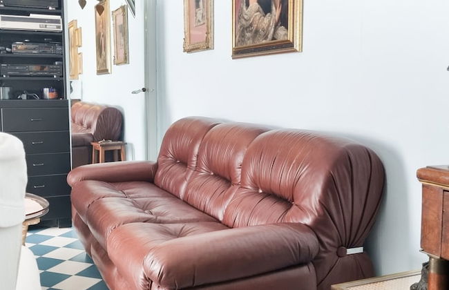 JOIVY Vintage And Gorgeous 2-Bed Flat Near Sforzesco Castle - Photo 20