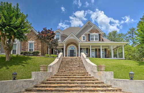 Secluded Acworth Mansion with Pool and Game Room! - Foto 1