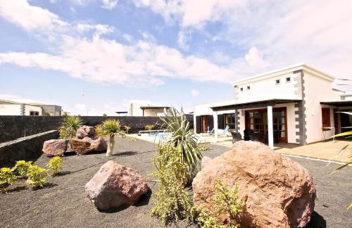 Villa Alejandro - Foto 2