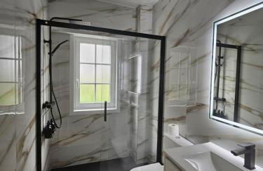 Frente al Mar Primera Linea de Playa Samil - Foto 7