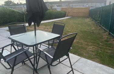 The Cwtch Pet Friendly Ground Floor Flat Near M4 and Porthcawl - Foto 16