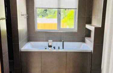 Creek View House - Photo 16