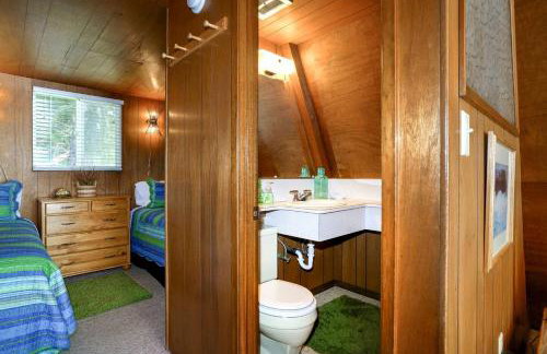 Wonderful A frame Nestled Amidst Trees in Otter Rock, Oregon - Foto 43