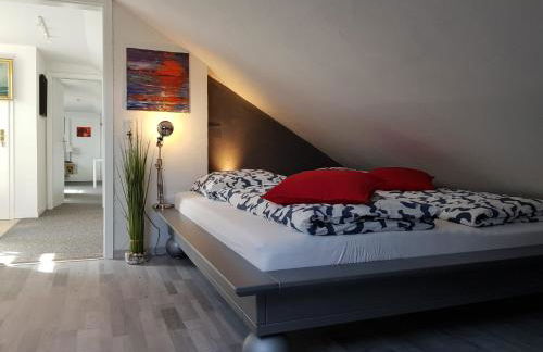 Nordsee Ferienwohnung im Künstlerhaus bei Husum - keine Monteure Arbeiter - Foto 9