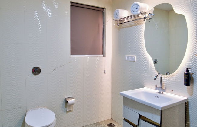 CLOSE2C BY THE ARKS VILLA - Photo 22