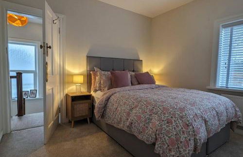 Charming Character House in Beautiful Neighborhood - Foto 3