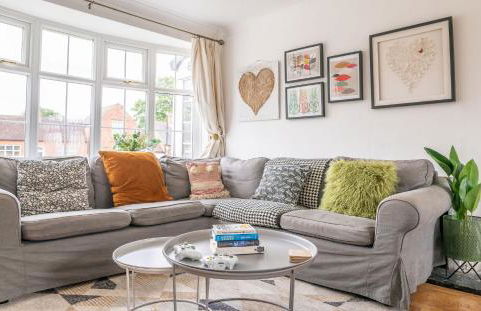 #01 Coleshill Townhouse Sleeps 6 NEC 7mins BHX - Foto 7