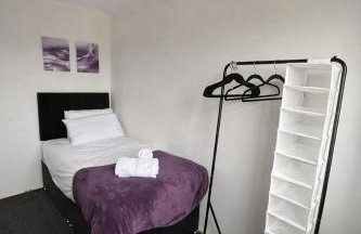 2 Bed 1 Bath in Milton Keynes - Sleeps 4 - Parking - Foto 7