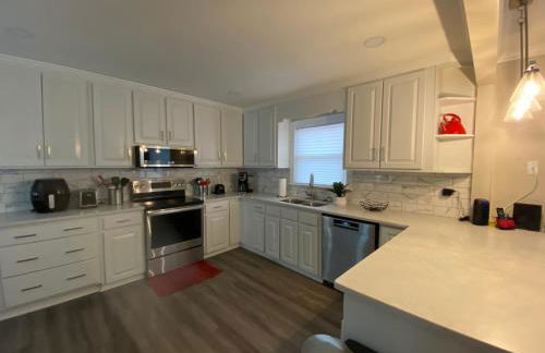 Northwest Raleigh Delight-Near Hospitals, RDU, RTP - Foto 9