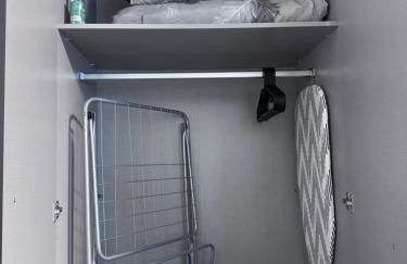 Brand-New Renovated Studio Apartment - Foto 24