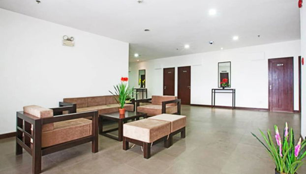 Coin salon dans le hall