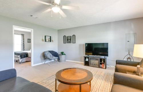 2 Mi to Douglas Lake, Boat Ramp White Pine Home! - Foto 4