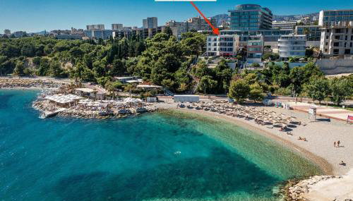 STELLA'S BEACHFRONT - Aparthotel - FREE PARKING - Foto 1