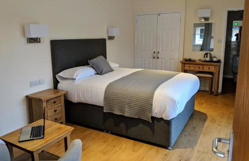 Wayford Bridge Inn Hotel - Photo 7