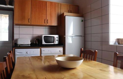 Adega do Xelica - Holiday Cottage - Photo 4