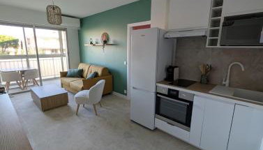 T2 cosy proche de Nice - a 2 min à pied de la plage - Foto 2, stove