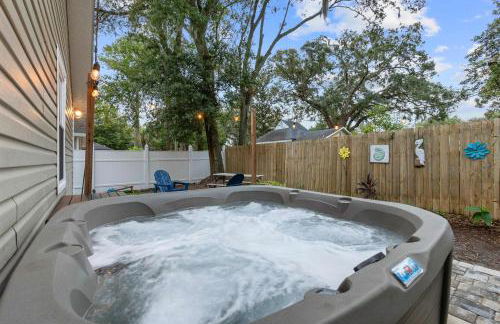 Peaceful Pearl Retreat- 5 Minutes to Downtown, 10 Minutes to Beach - Foto 1