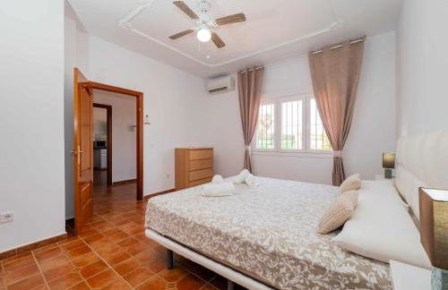 Villa Blanca Málaga - Private Villa - Heated Pool - Photo 24