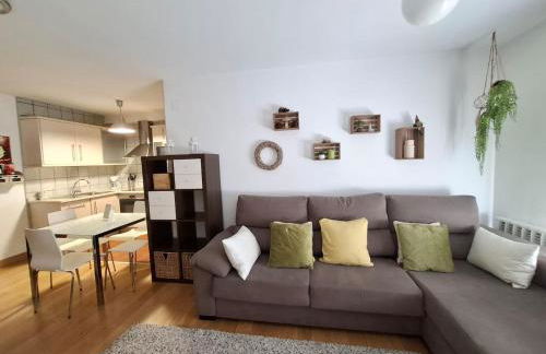 El Tozal, cálido, petfriendly con garaje - Foto 1