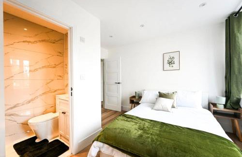 Historic 2-Bed Hideaway Near Hampton Court Palace - Foto 7