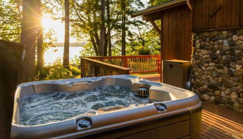 Beach Access and Views Secluded Anderson Island Gem - Foto 1