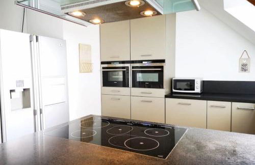 Worker Place Bedburg Hau - Foto 12