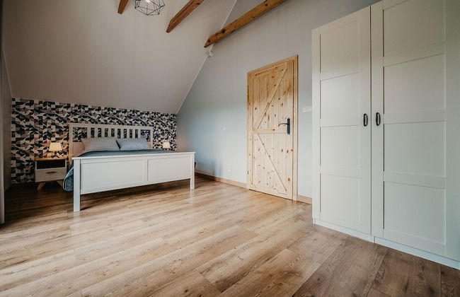 House in Nadole With Private Beach & Jacuzzi - Photo 3