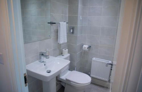 5 Bed House Wifi City Centre Free Parking - Foto 16