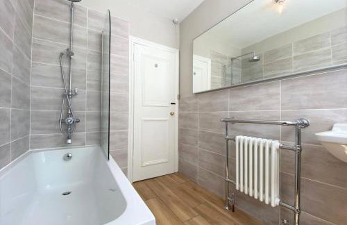 Delf Stream, close to town with lovely sunny terrace - Foto 10