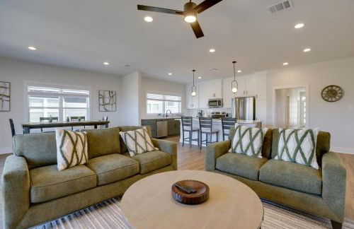 Less Than 1 Mi to Texas AandM Group Getaway with Balcony! - Photo 9